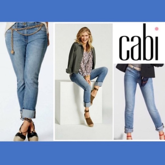 Cabi High Straight 539 Light Wash Jeans 